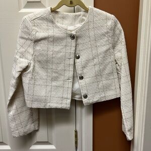 Elegant White Tweed Jacket